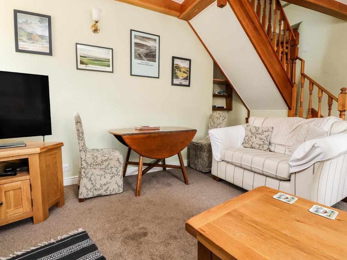 Lychgate Cottage Settle Extérieur photo